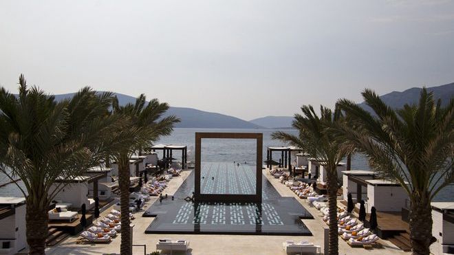 The Beach Club – Lido Mar, Porto Montenegro