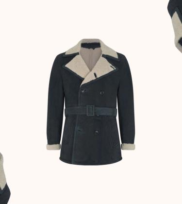 Editor’s Picks: Winter Boots, Chess Set and Brown Leather Backpack