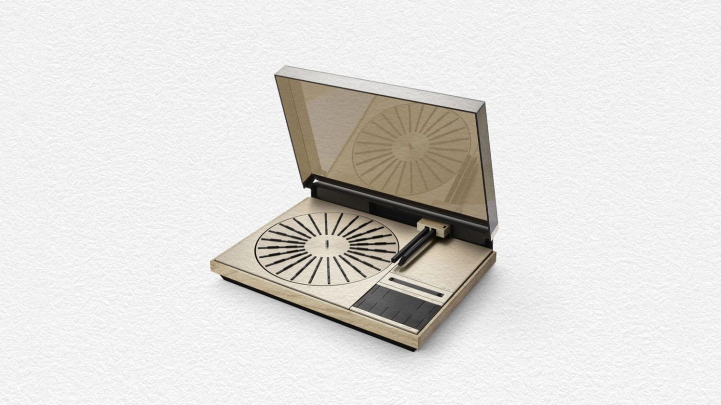 Editor’s Picks: Bang & Olufsen Turntable, Tod’s Overcoat and Redbreast Whiskey