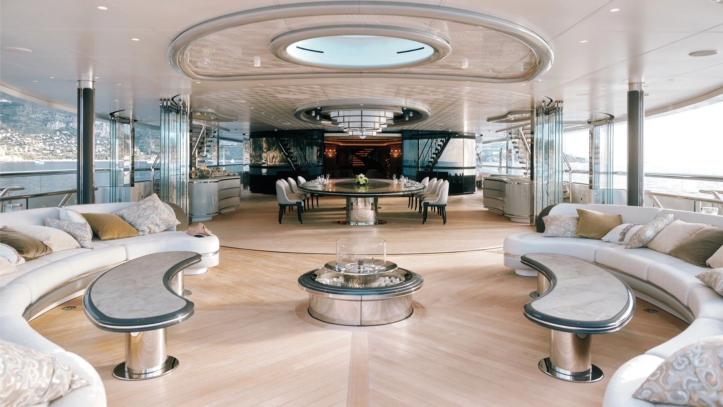 How Much Does It Cost to Own a Yacht