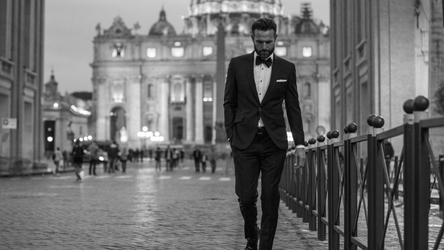 What to wear to a summer evening party