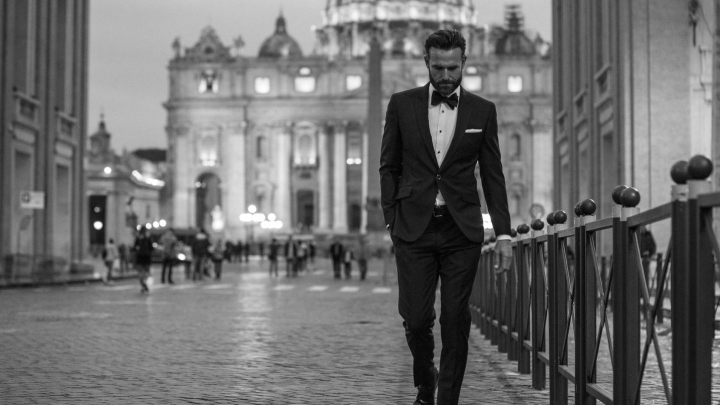 What to wear to a summer evening party