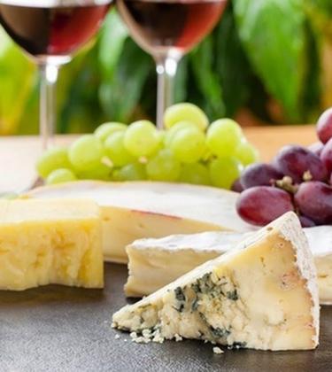 Which cheeses should you be pairing with your drinks?