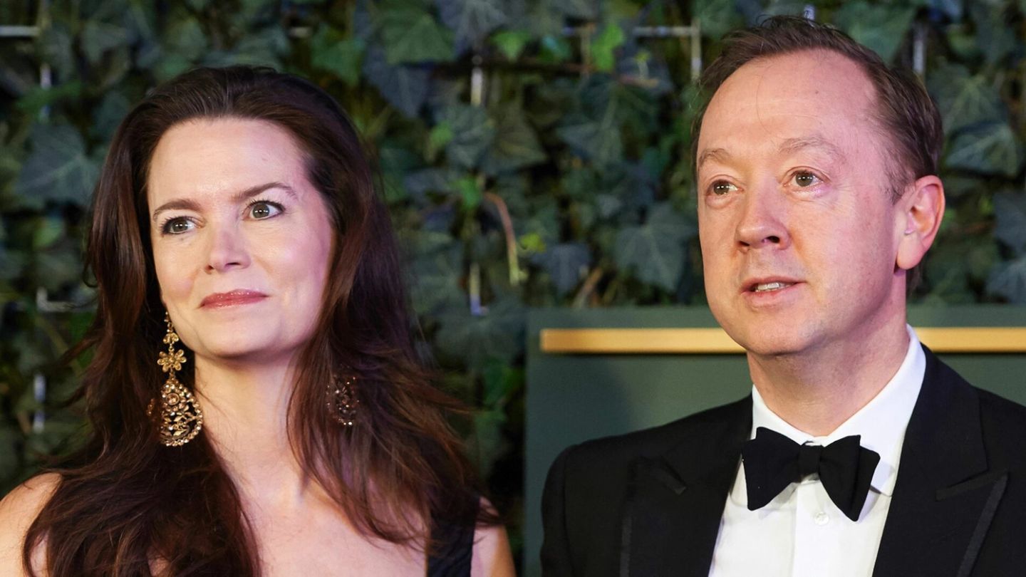 Courtier, charmer, liberal, hack: How Geordie Greig became London’s most powerful man