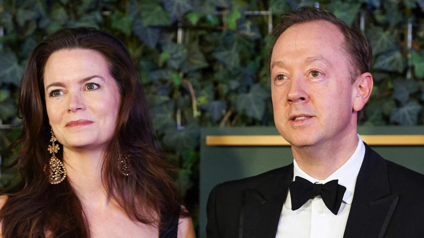 Courtier, charmer, liberal, hack: How Geordie Greig became London’s most powerful man