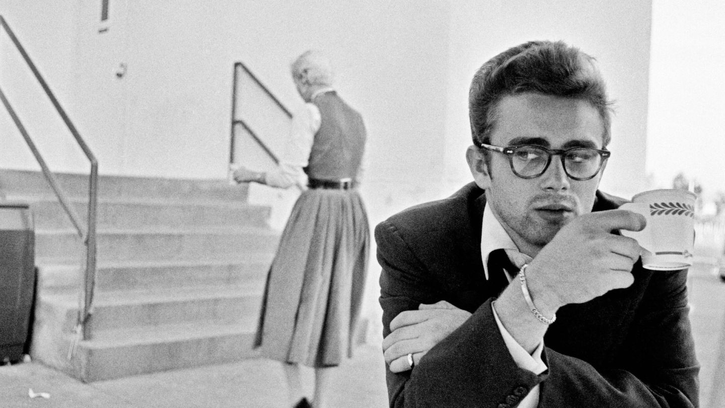 How to dress like the men who made coffee cool
