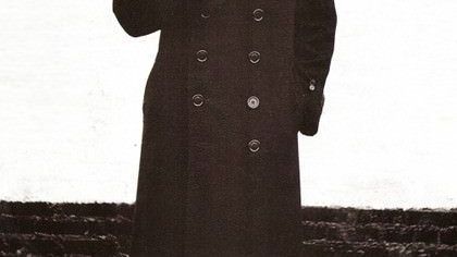 Wardrobe Essential: The Peacoat