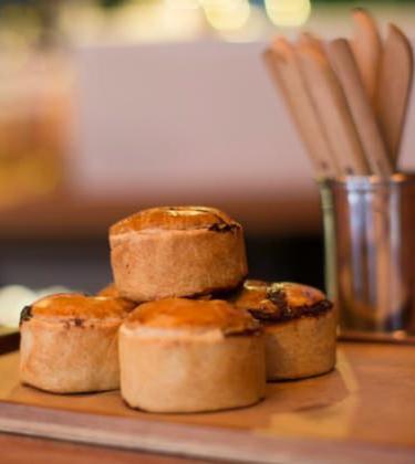 The Running Horse – The Oldest Pub In Mayfair