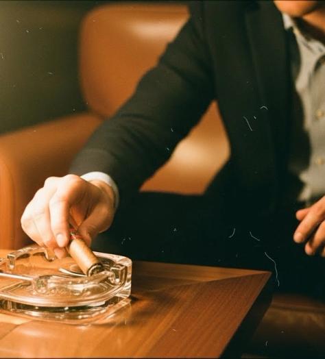 What Makes A Great Cigar Lounge
