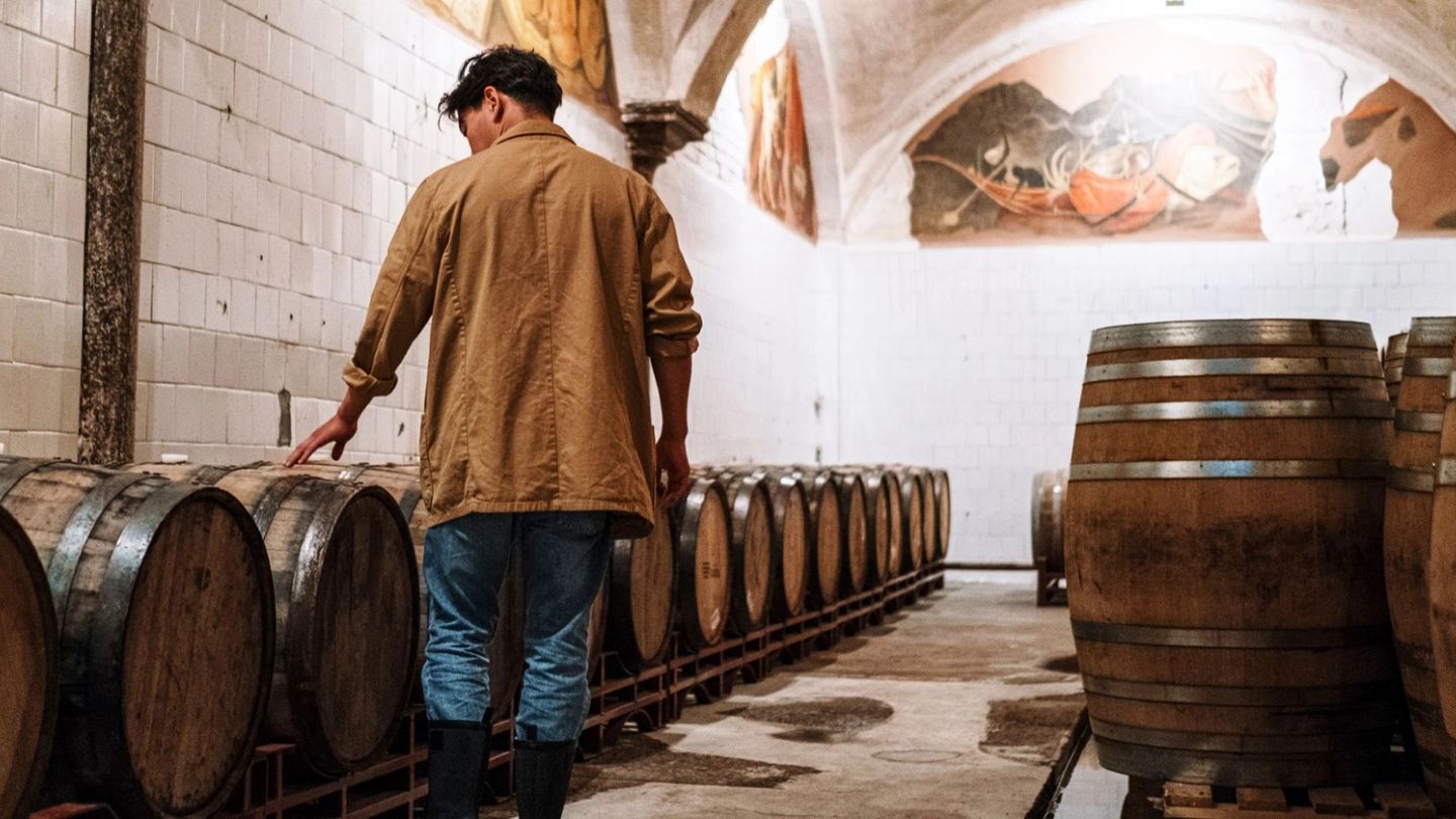 Here’s why you should be buying your whisky by the barrel