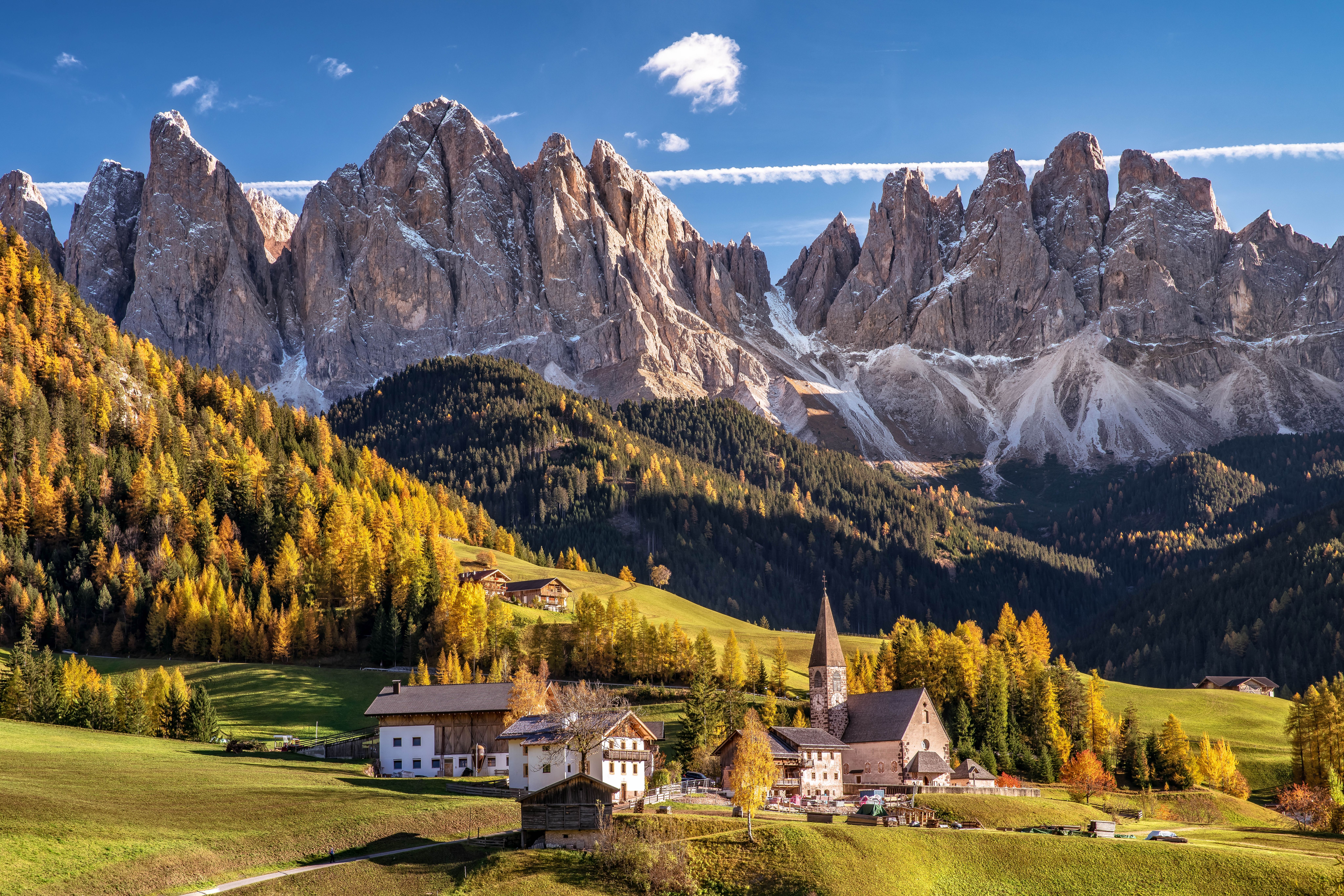 The Five Unexpected Summer Destinations of our Best-Travelled Friends