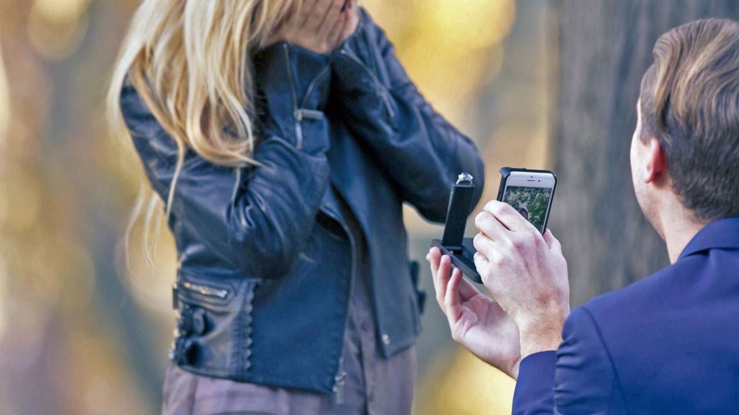 How to get engaged, according to my friends on Instagram