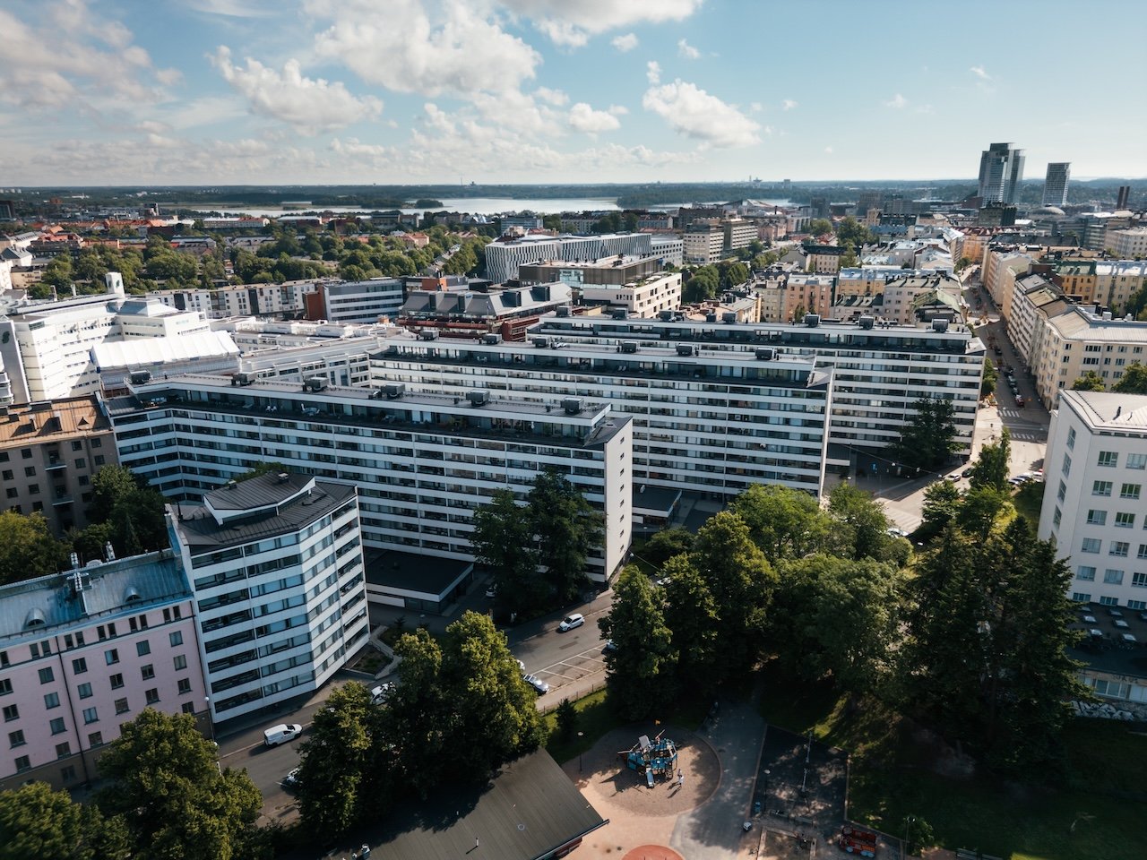 788 asunnon jättitaloyhtiö käynnistää sähköperuskorjauksen – Wirmax toteuttaa urakan kokonaisvastuulla