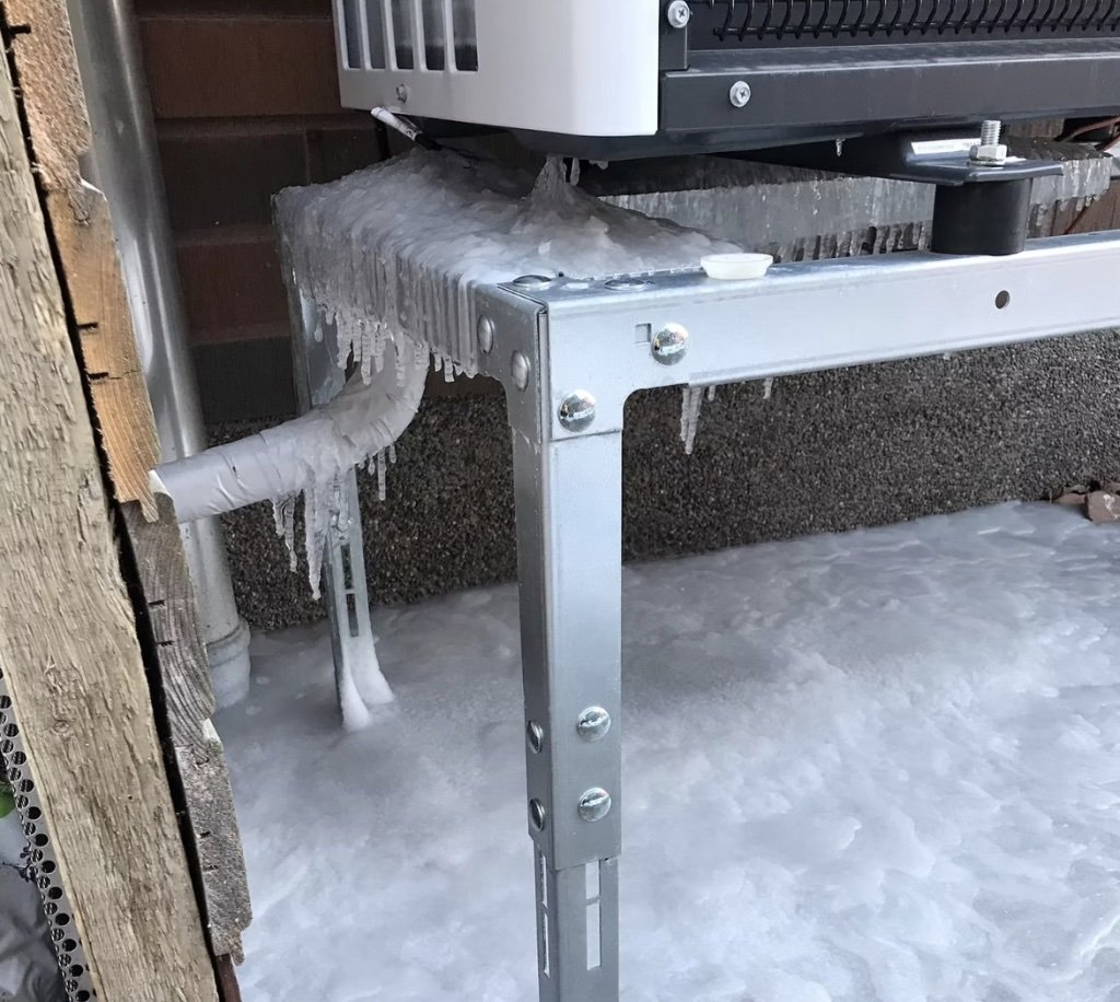 Mitsubishi Electric -ulkoyksikön vedenpoiston jäätyminen – mistä on kyse ja mitä voit tehdä itse?