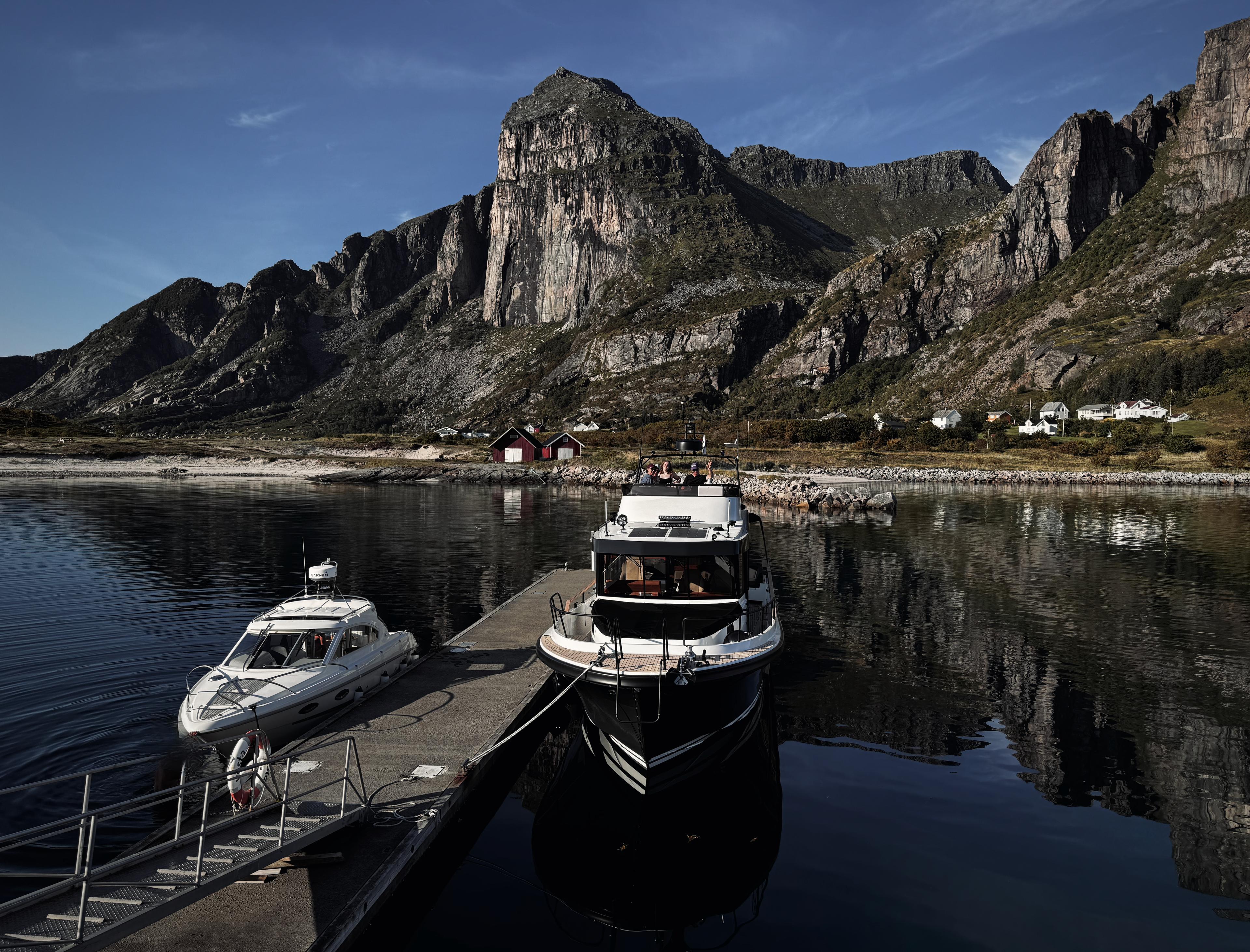 Sørfugløy Fugløya Rampen Charter Bodø Boat Charter