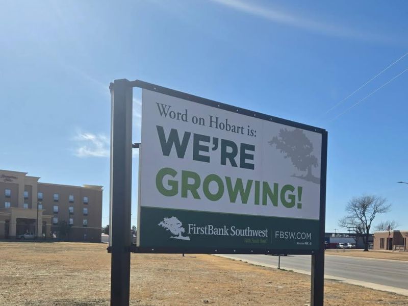 Interior and Exterior Non-Lit Signage - Gallery image 4