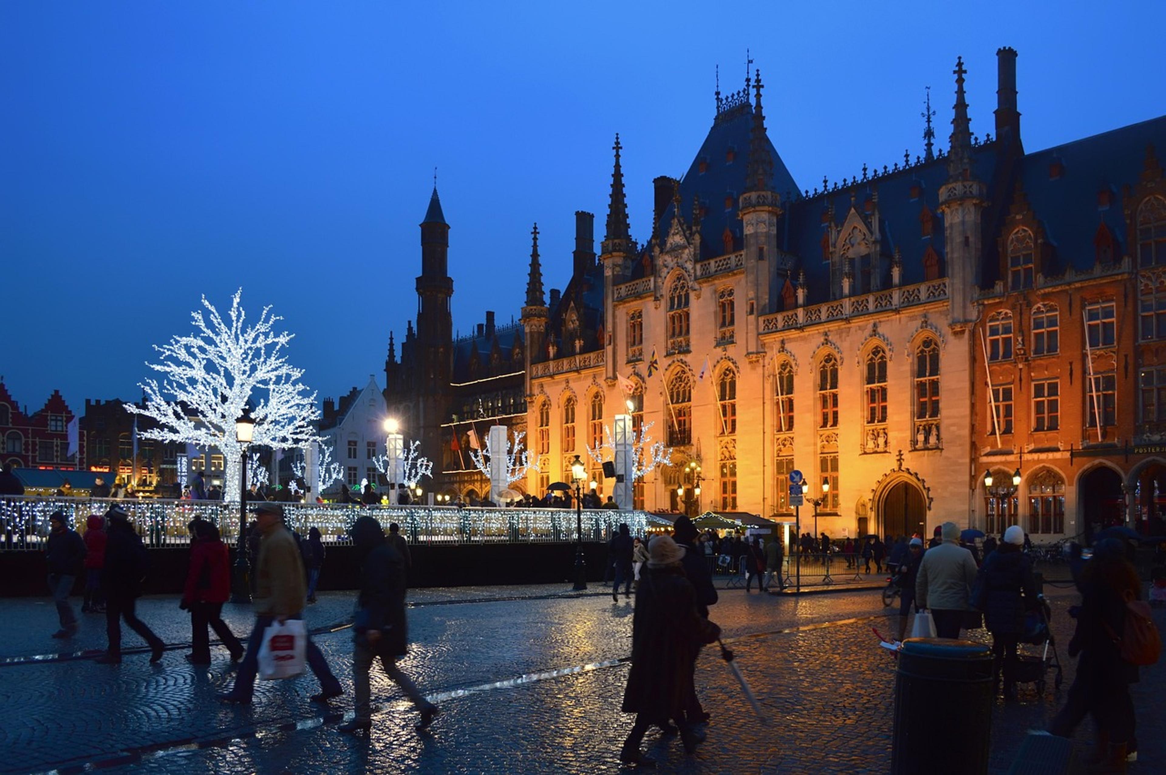 Winter Glow in Bruges