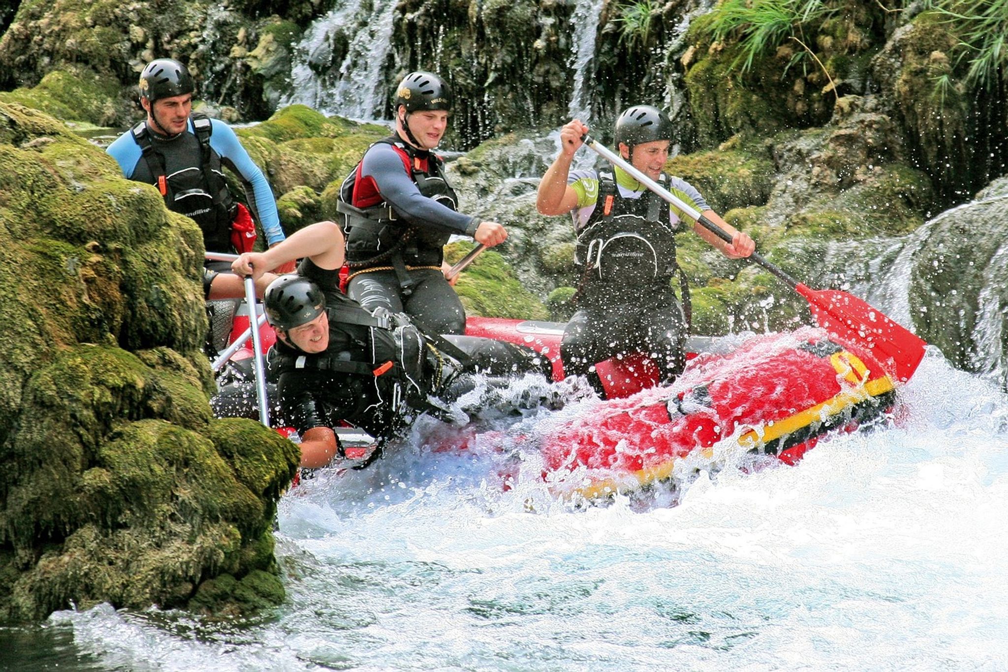 Tara River Canyon, Bosnien und Herzegowina Mountain Rafting