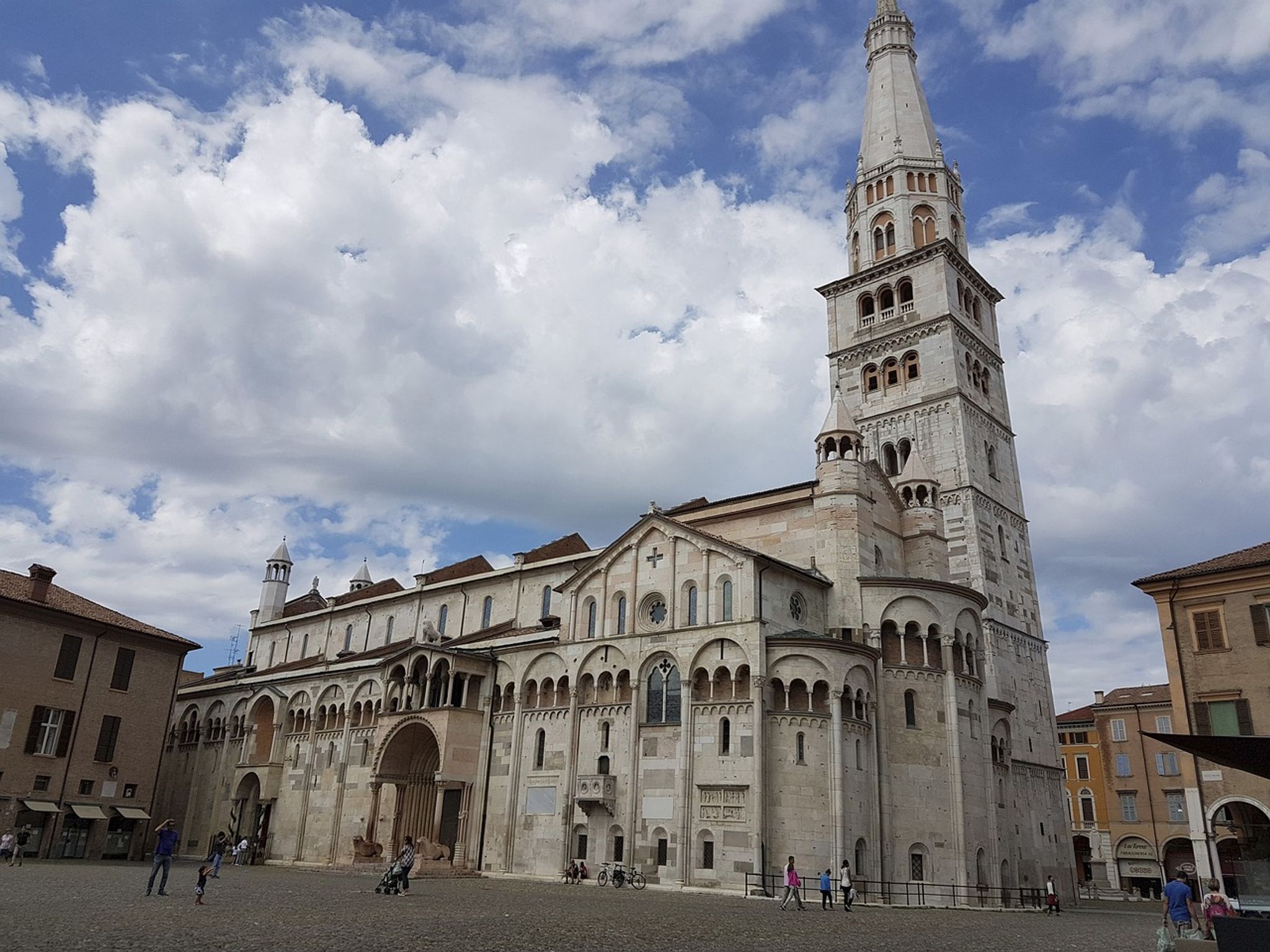 Die Besten Hotels in Modena