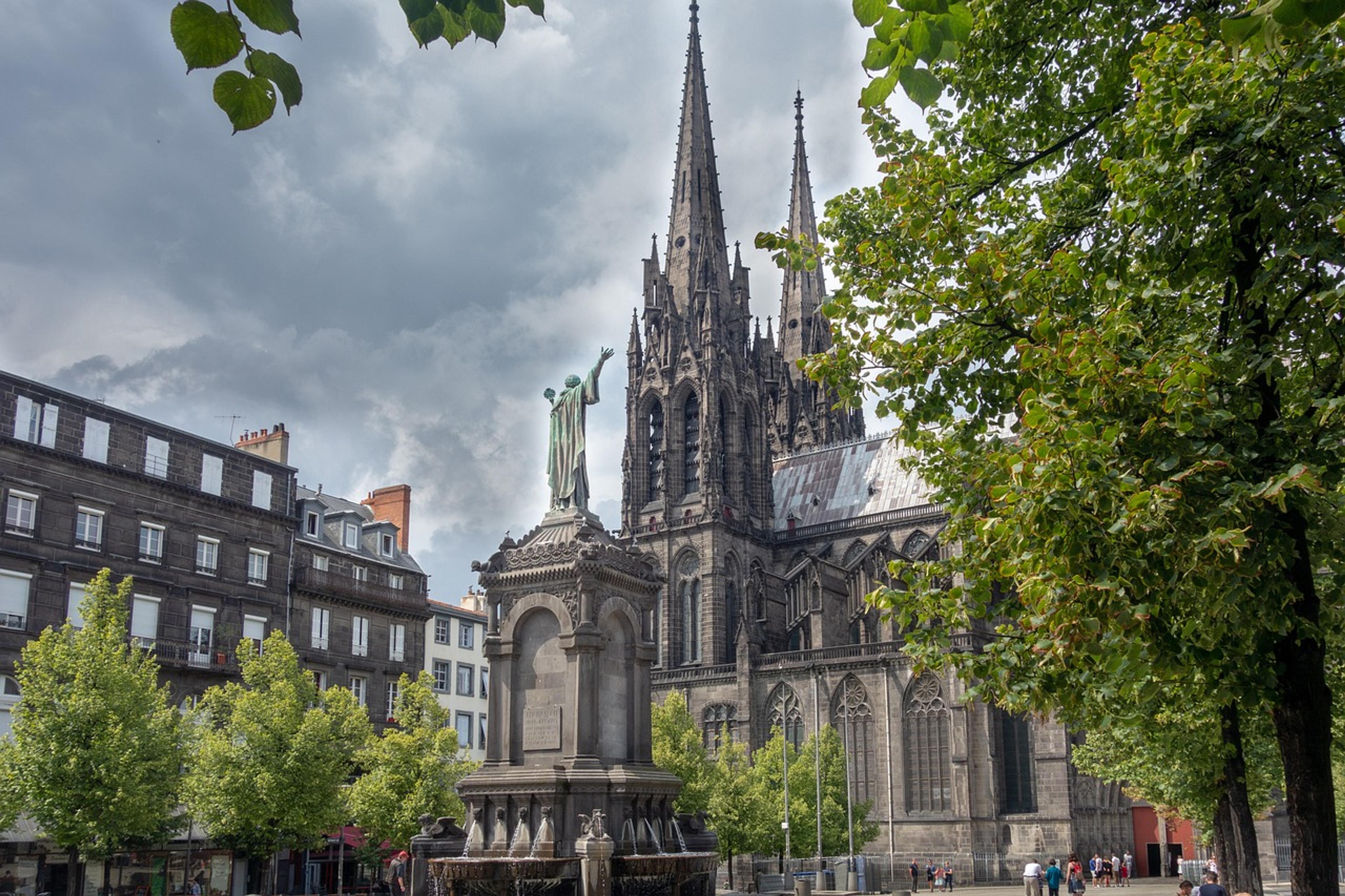 Best Hotels in Clermont-Ferrand