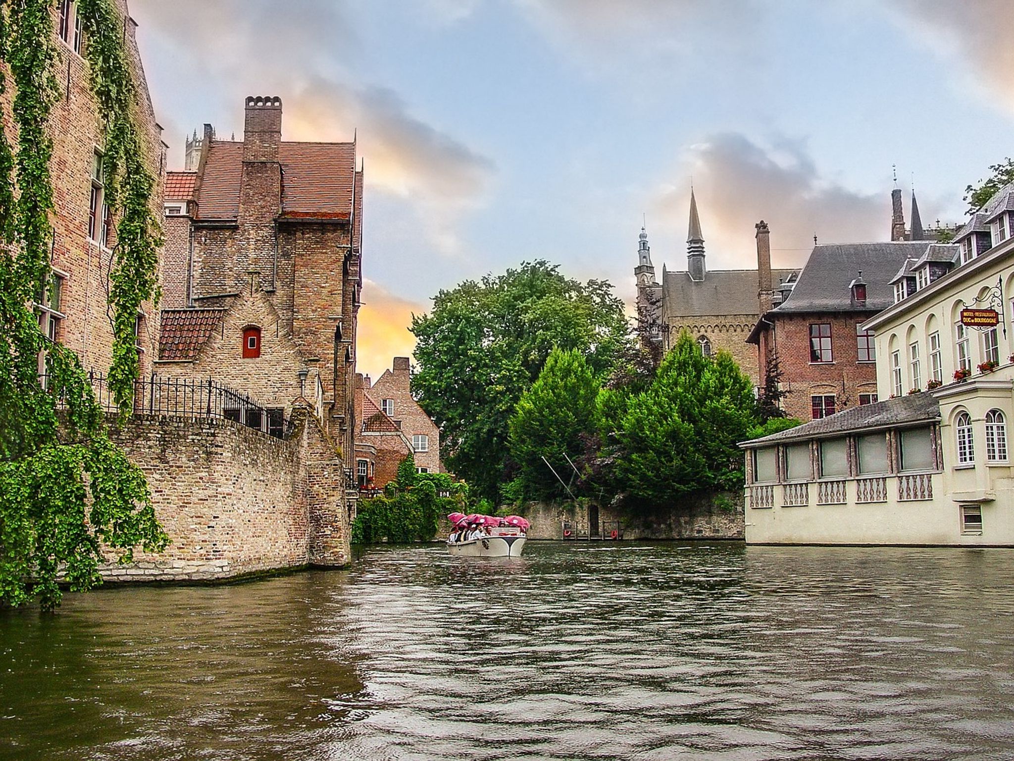 Bruges, Belgium: Why it is One of the Best Places to Visit in Europe