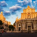 Piazza del Duomo, Catania, Sizilien, Italien   