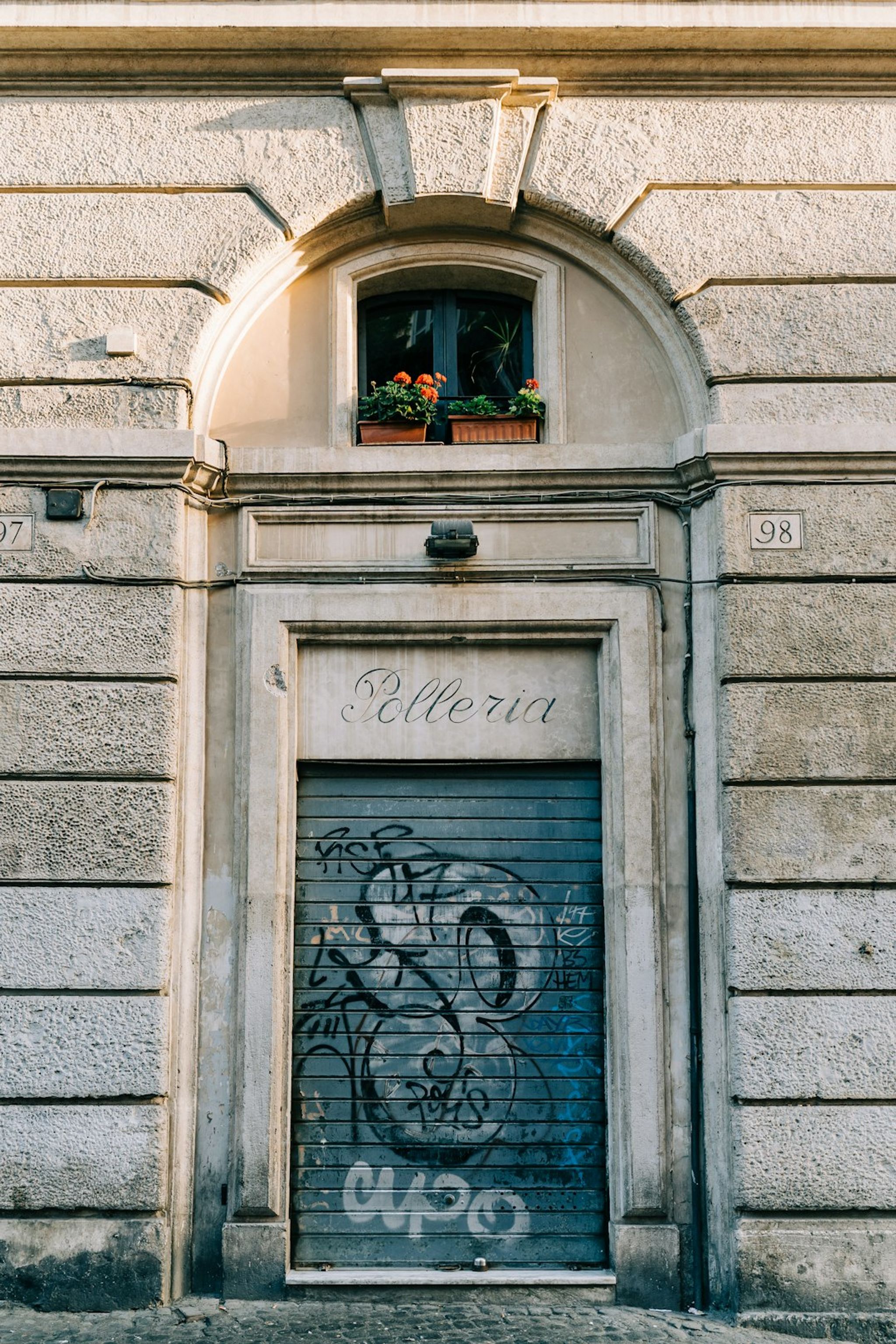 Ancient and Modern Graffiti in Rome