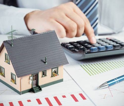 Calculating interest rate when refinancing home mortgage.