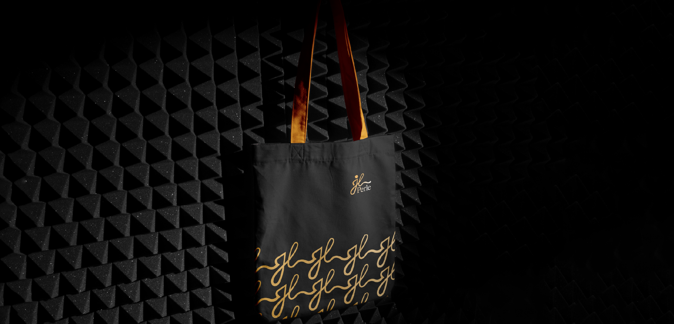JL Perle Logo and Visual identity detail 10
