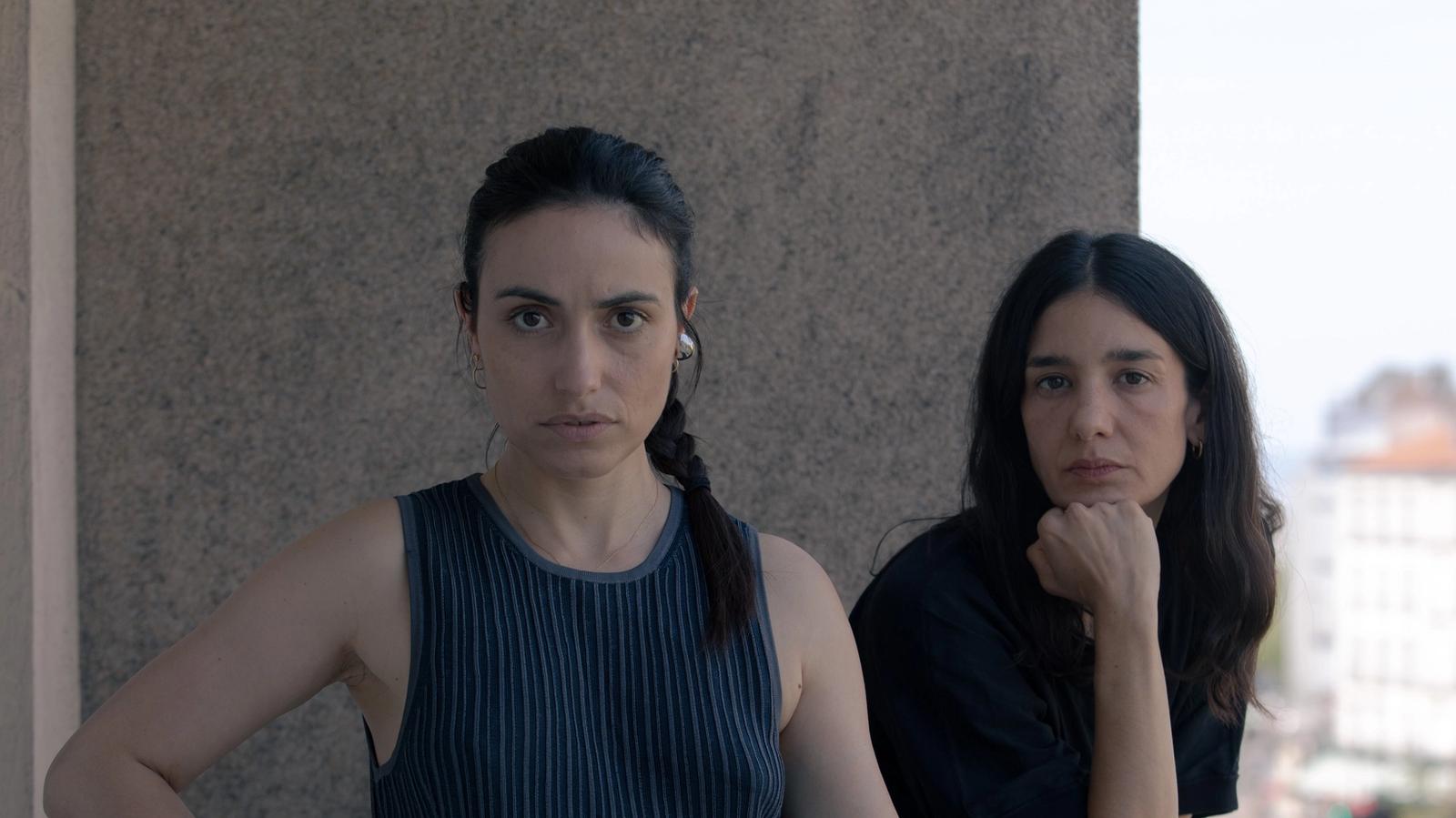 Thumbnail image: Justine Do Espirito Santo and Anna Frera. Photo by Stefano Zotti.