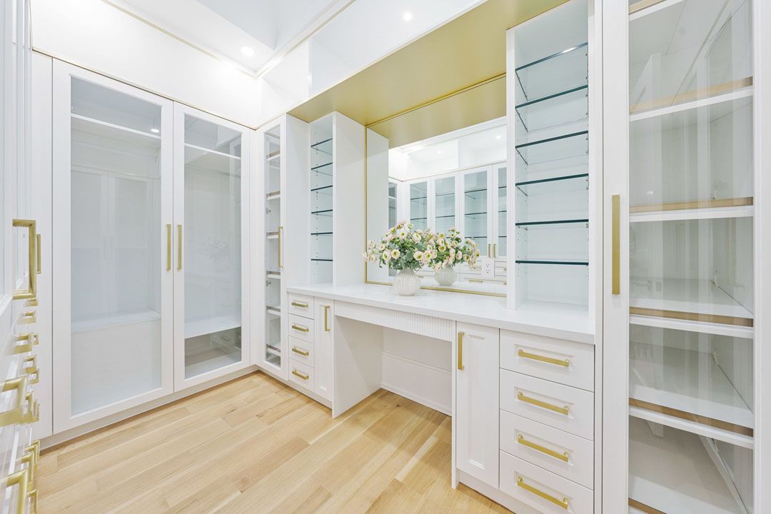 Project Image - Fenn Ave, (St. Andrews, North York) - 18