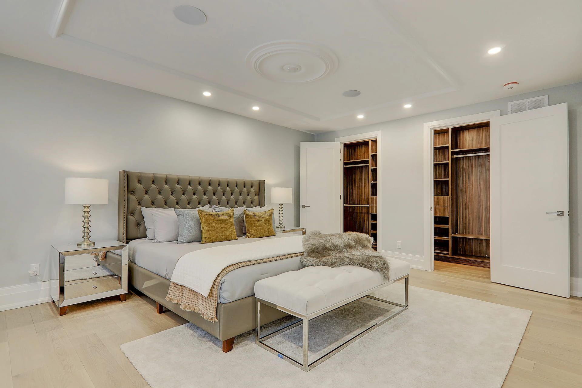 Project Image - Beaverhall Dr (North York) - 8