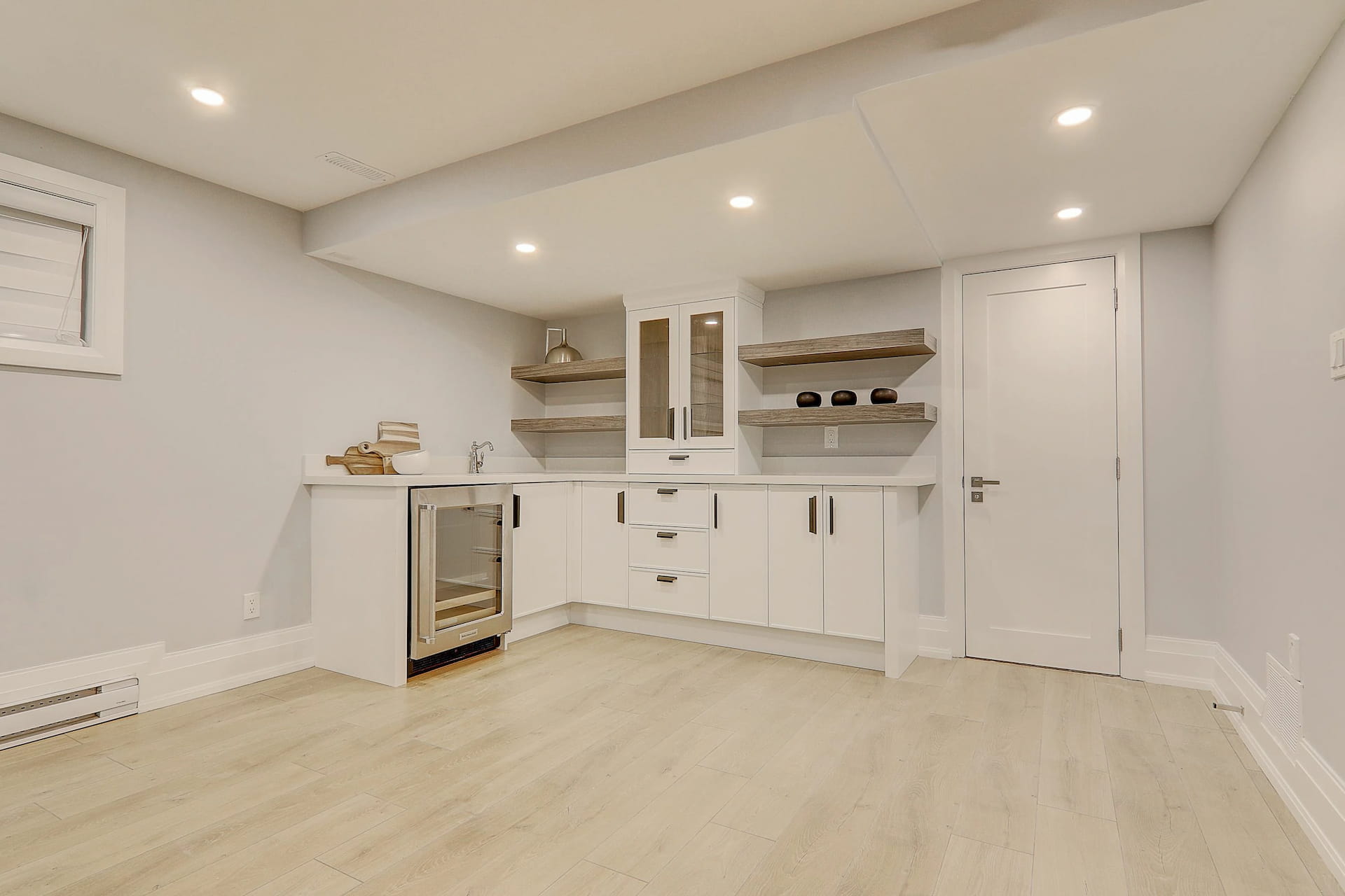 Project Image - Beaverhall Dr (North York) - 14