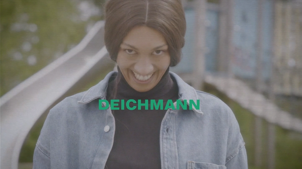 DEICHMANN: Give moms compliments.
