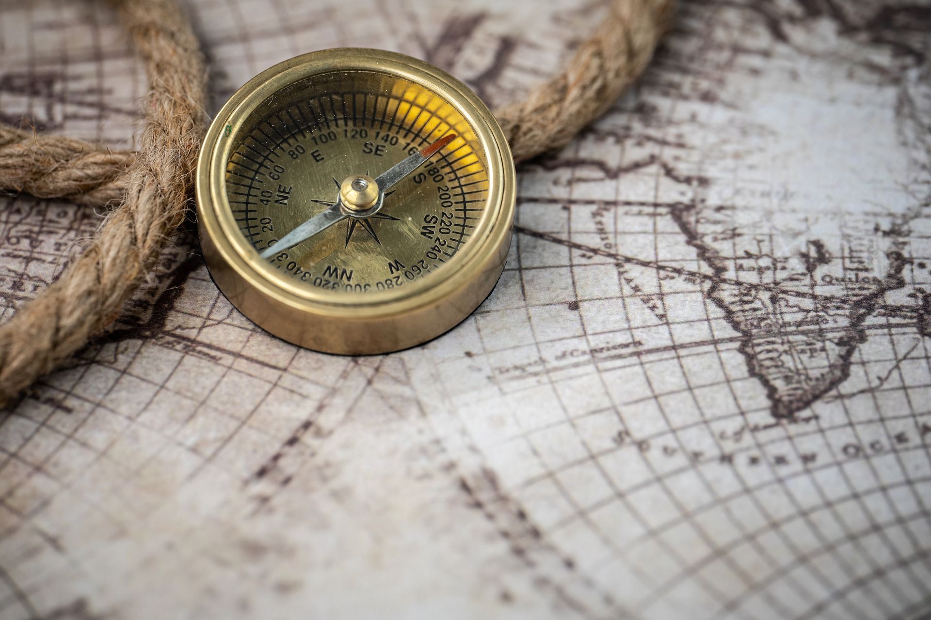 compass-7592447_1920