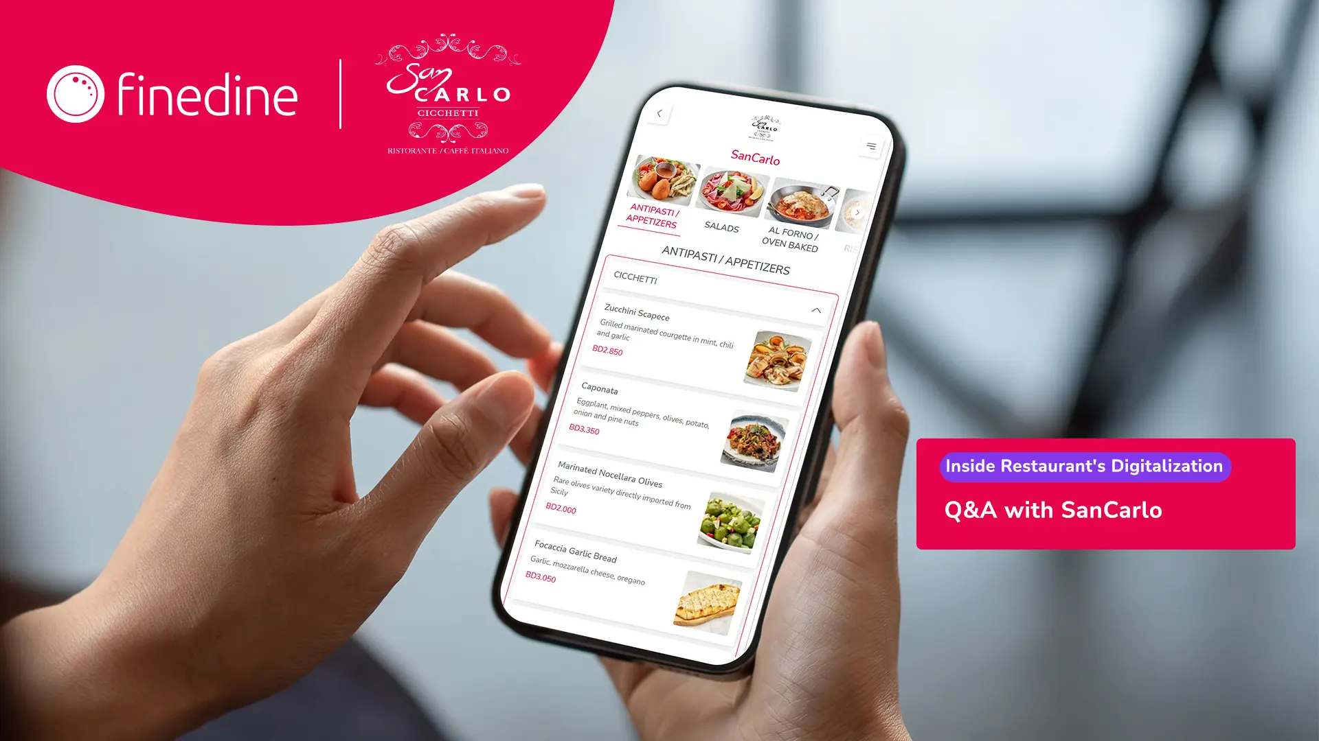 Móvil con el menú digital de SanCarlo en el visual del caso de éxito con FineDine