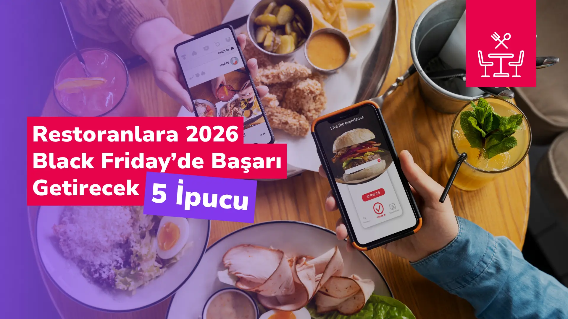 Yemek dolu bir masada iki kişinin telefonlarından dijital menüyü incelemesi