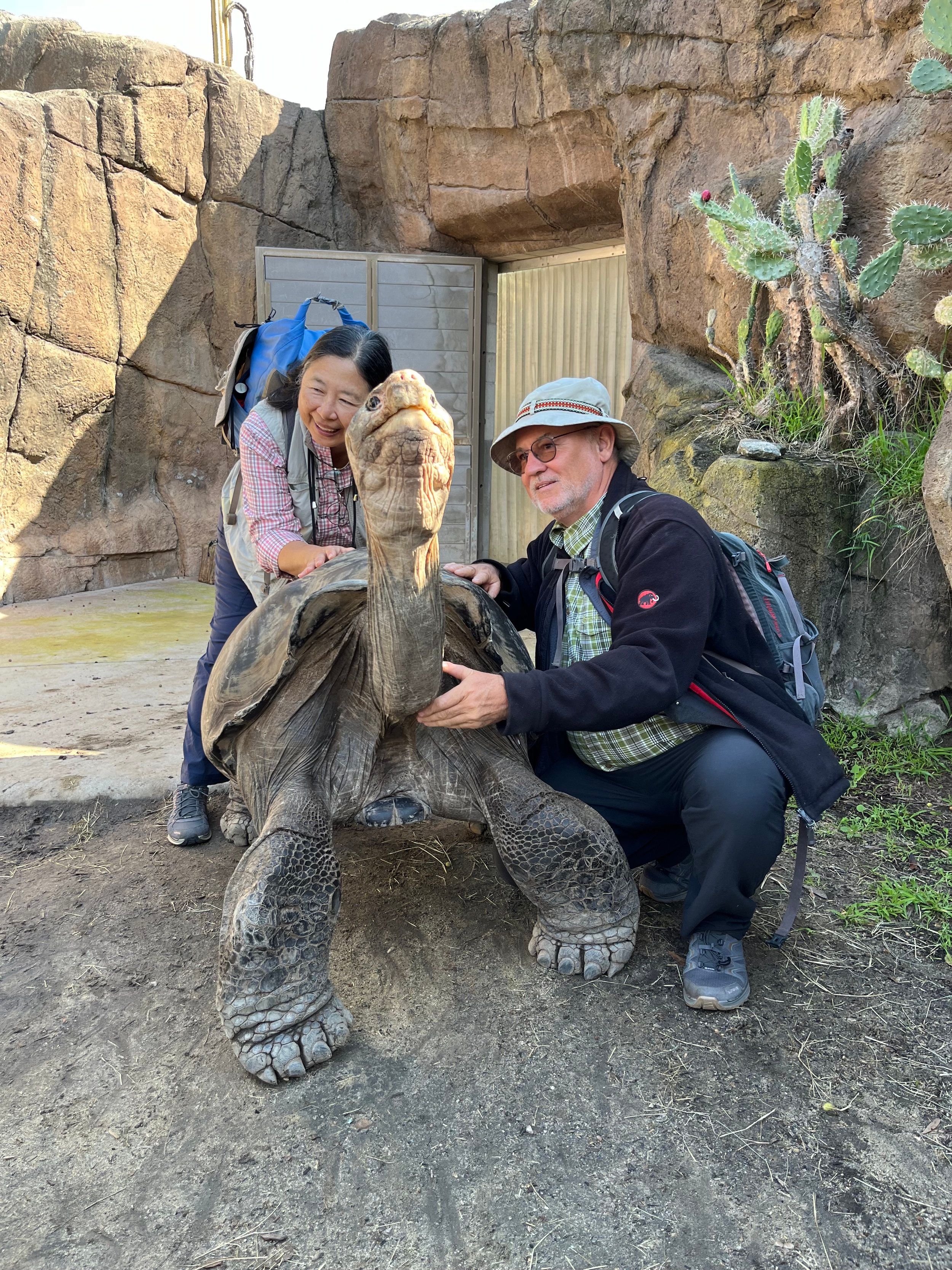 Reproducing Giants: Guest Speaker Stefan Merz Shares His Expertise on Aldabra Tortoise Propagation