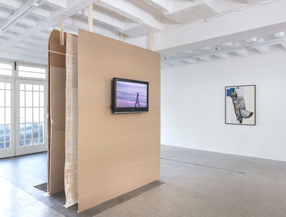 Deborah Ligorio, Escursione Meridionale (2011), exhibition view at Sommer & Kohl, Berlin.