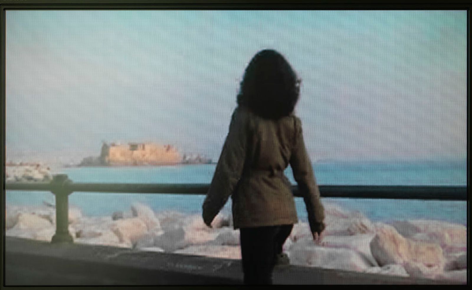 Deborah Ligorio, Lungomare (2011), video still from the exhibition at Sommer & Kohl, Berlin.
