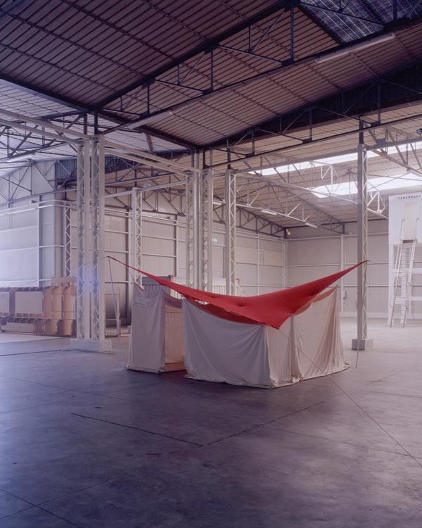 Deborah Ligorio, Modular Tend, 2001, exhibition view, Strategies Against Architecture II, Teseco Foundation, Pisa, Italy