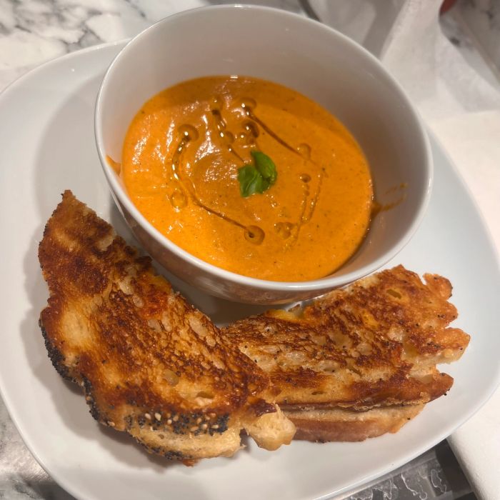 Rostad tomatsoppa