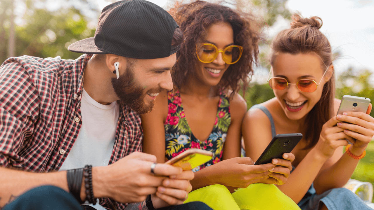 Marketing w grach mobilnych: przewodnik po dotarciu do miliardów graczy na smartfonach
