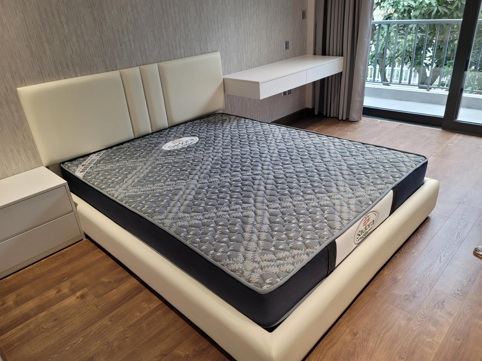 Giao hàng tại Vinhomes Riverside Long Biên