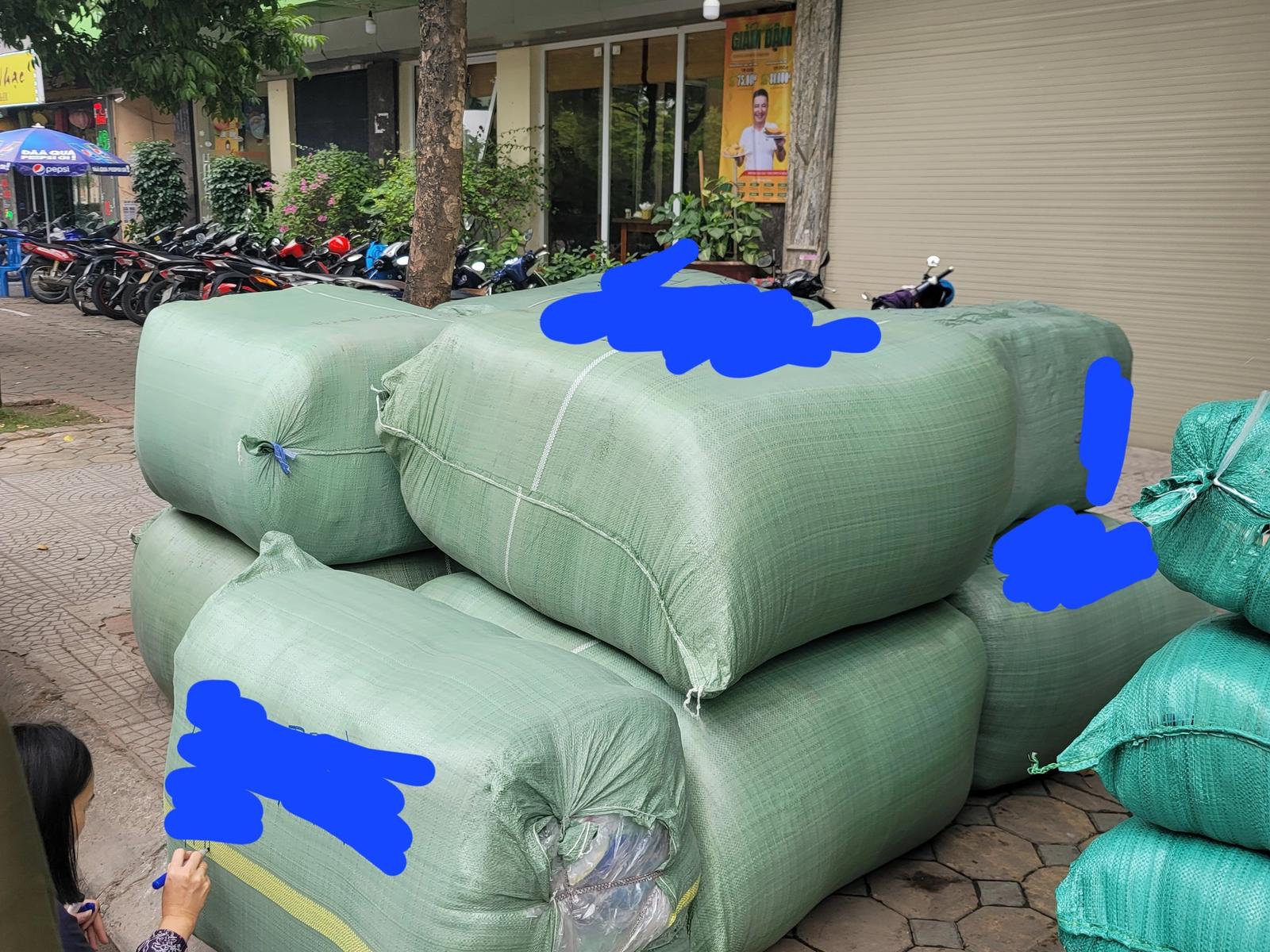 Cung cấp chăn từ thiện số lượng lớn