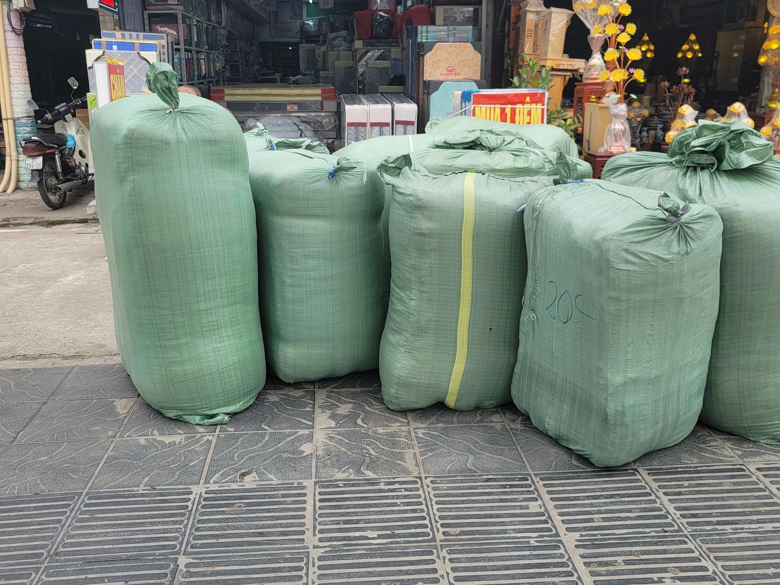 Cung cấp chăn từ thiện số lượng lớn