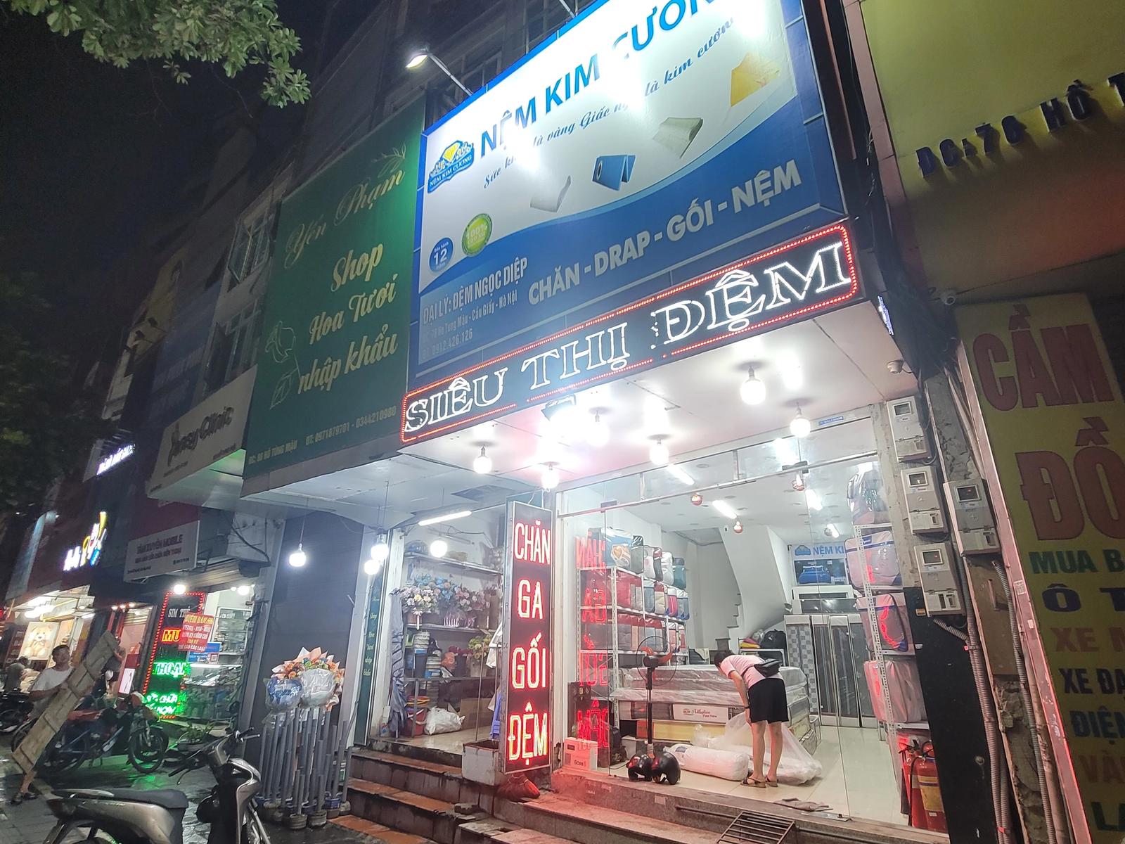 Cửa hàng chi nhánh 78 Hồ Tùng Mậu