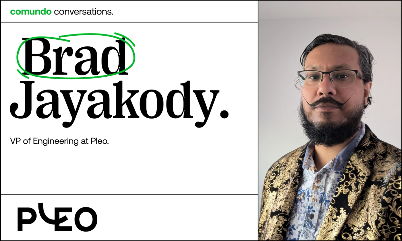 This comundo blog post main image shows a photo of the interviewee, Brad Jayakody, together with his name and the company logo of Pleo