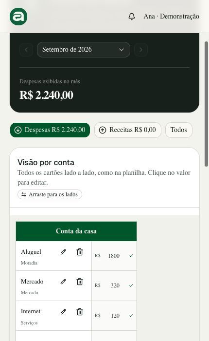 Painel do Alfrecash com registros fictícios de despesas compartilhadas de uma conta de demonstração.