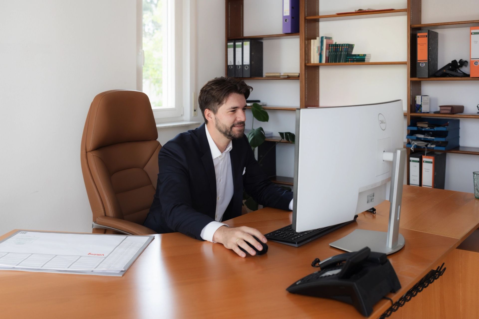 Lennart Horn am Arbeitsplatz